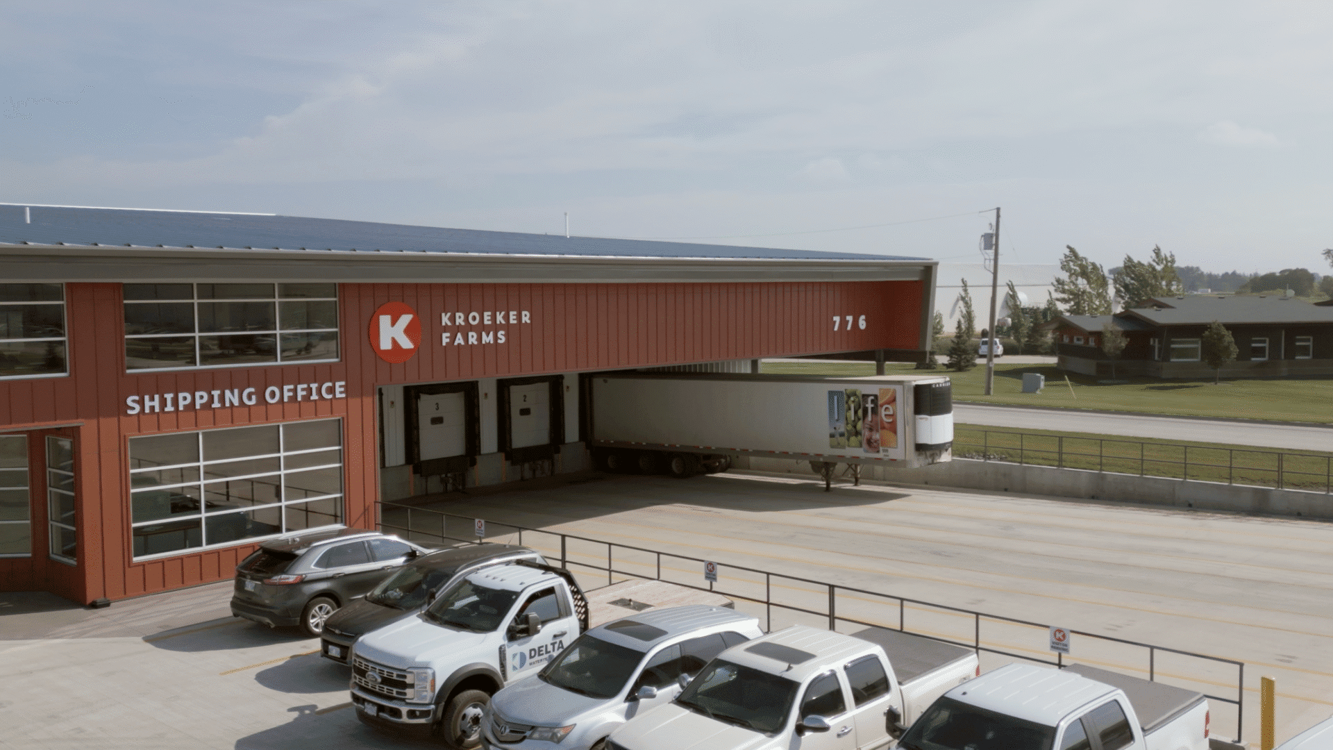 Kroekers-shipping-scaled Spen St